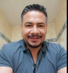 <em>Javier R.</em>