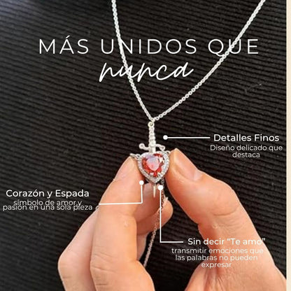 Collar de Corazón y Espada para Enamorados